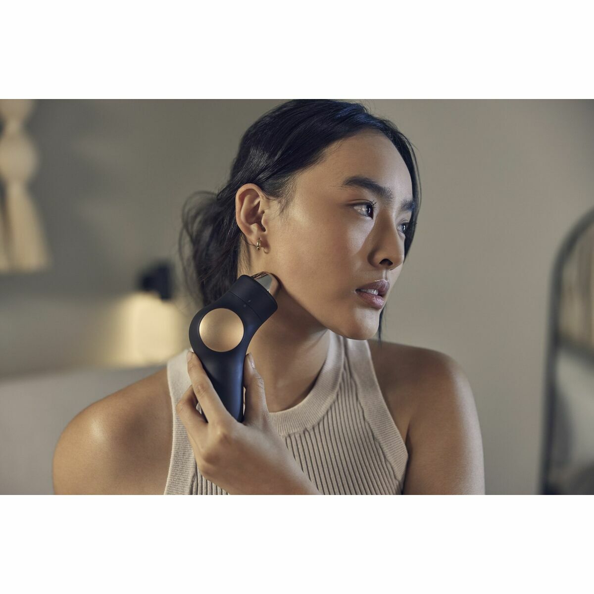 V4HBEB921AB587750AD3AD085D217D3E219R4939057P8